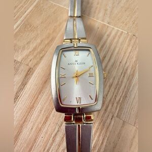 Anne Klein ladies rectangular silver tone dress watch NEW BATTERY